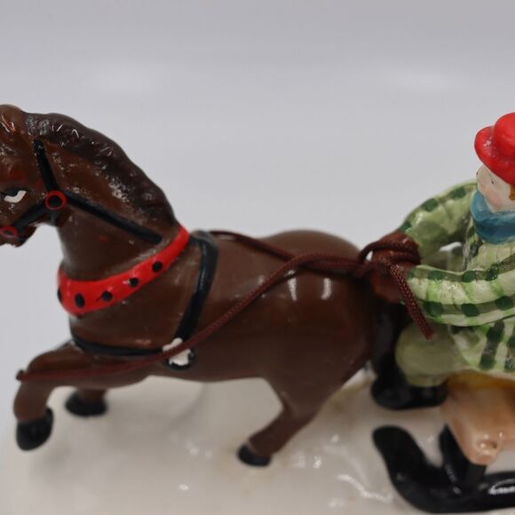 Department 56 1988 Sleigh Ride in the Snow Collectable Ceramic Figure - Picture 11 of 15